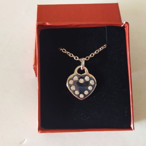 Sony Ericsson metal pendant like new heart-shaped with chain