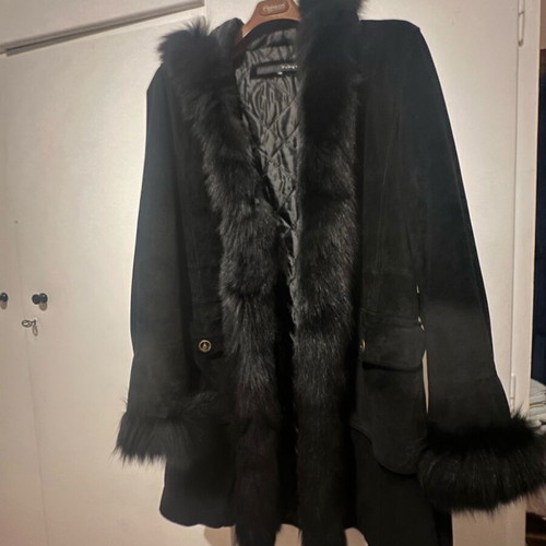 Fidele black coat with synthetic fur like new, size M
