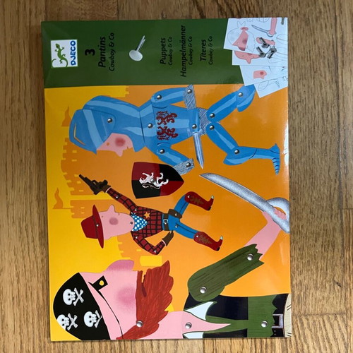 Craft game new with pirates, knights and cowboys for ages 6-11