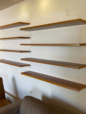 Set of 8 wall shelves with hidden support, wood color, 120x25 cm