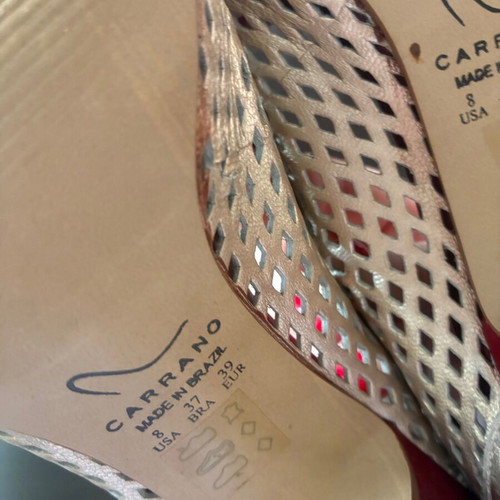 Carrano peep toe heels like new, size 37, red and gold