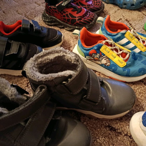 Children's shoes used multicolor, sizes 27-28