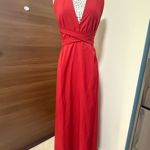 Multifunctional red dress like new, maxi with jersey fabric