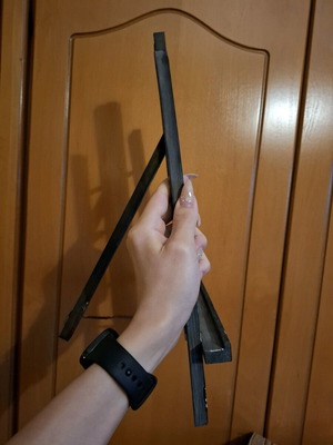 Canvas easel used