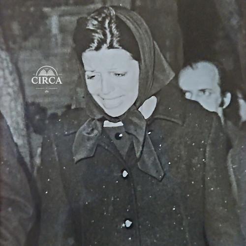 44 Journalistic Photos of Alexandros Onassis Funeral like new