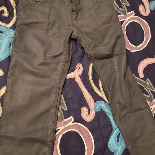 Boys' clothing set age 4 like new, pants and shirt