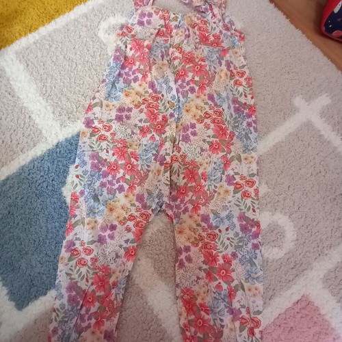H&M Floral Girls' Jumpsuit 12-18M like new