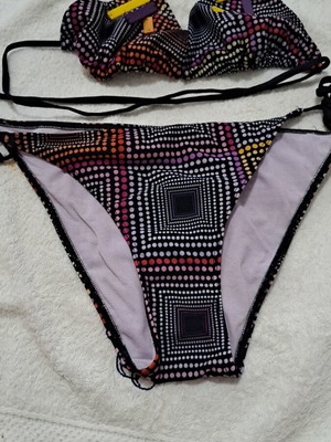 Bikini set used, sizes M/L, black and red