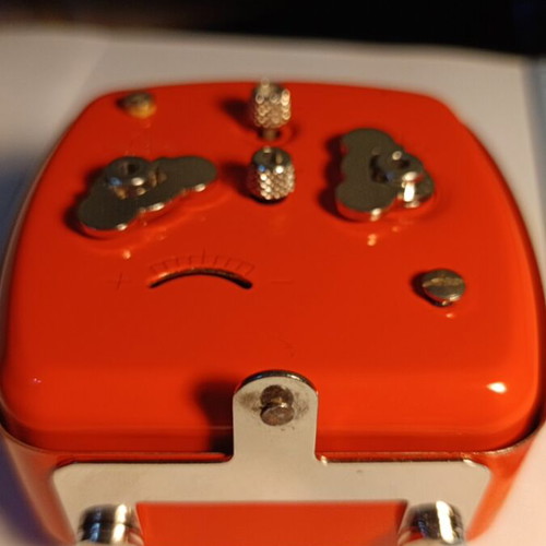 Peter analog table clock used