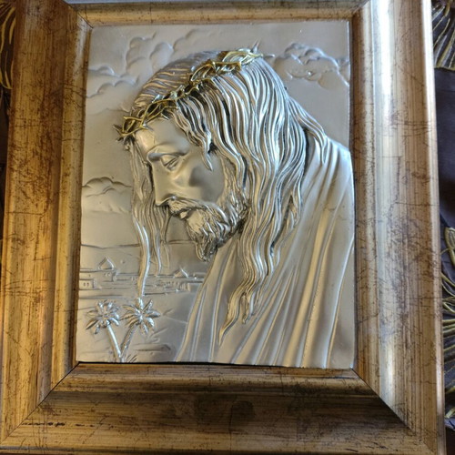 Embossed Silver Icon Jesus Christ with Crown of Thorns like new in wooden frame