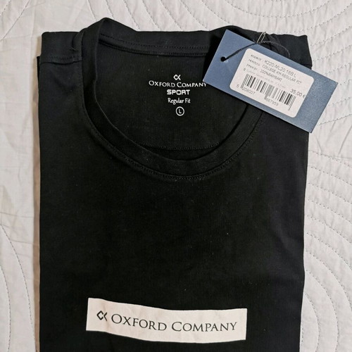 Oxford Company t-shirt new, black, size Large with defect