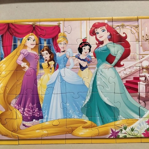 Puzzle 4 in 1 - Disney Princess, Happy Day, 35/48/54/70 pieces, Trefl, 4€