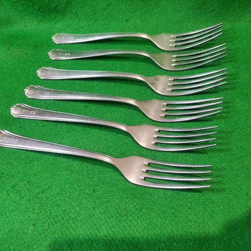 Nissiotis Rostfrei forks used, set of 6, collectible Xenia 1968
