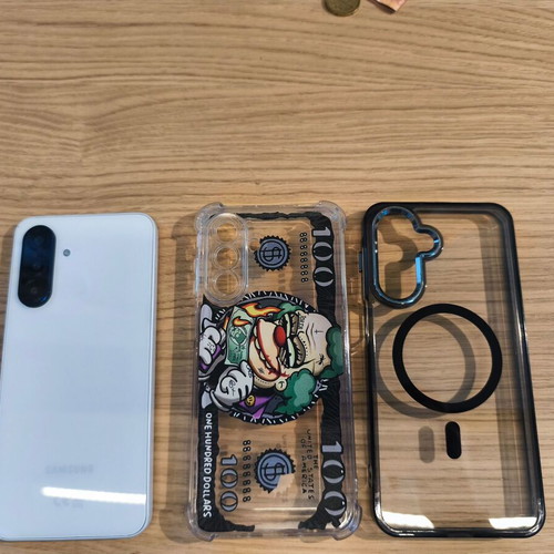 Samsung A26 5G 6GB RAM 128GB storage like new with two cases and cleaner gift