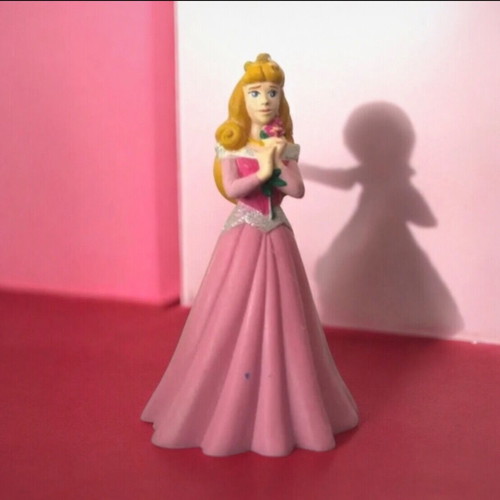 Aurora Sleeping Beauty figure like new, Bullyland