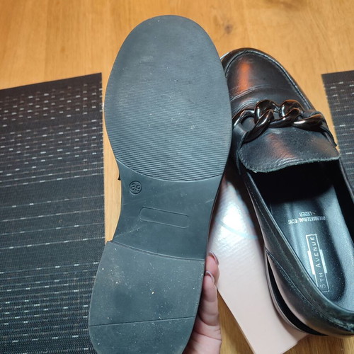Leather loafers 5th Avenue size 39 like new black