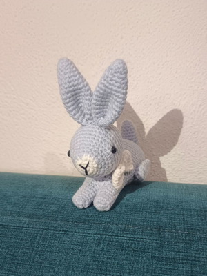 Decorative Easter Bunny like new