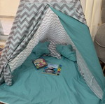 Children's Teepee Play Tent Grey Wave Mint like new with floor and 3 pillows