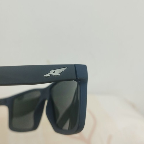 Arnette sunglasses used, gray frame