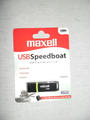 USB 2.0 Flash Drive / Φλάσκα Maxell 32 GB.