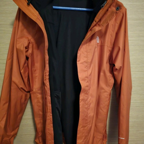The North Face Triclimate Jacket Small like new, black and orange