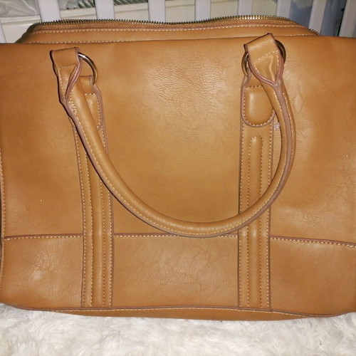 Office style handbag like new, large capacity, beige