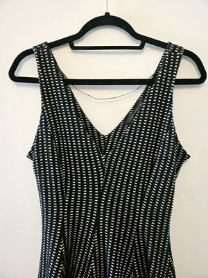Zara elegant dress black and white like new, size M