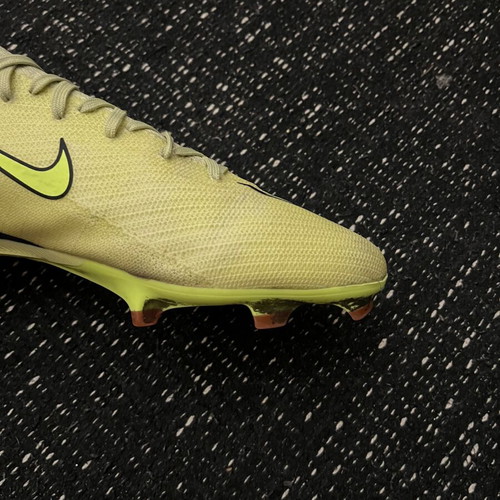 Nike Mercurial Zoom Vapor 16 Pro FG football shoes size 43, like new