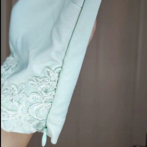 Women's clothing set used, turquoise with lace details