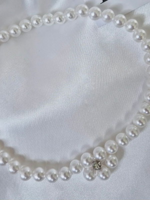 Pearl necklace with daisy new, white