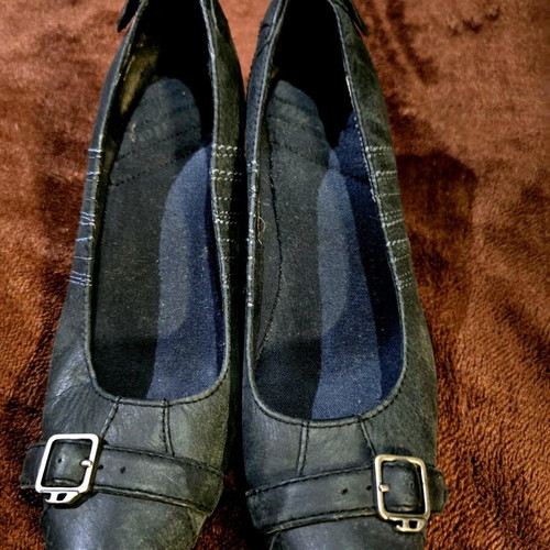 Black pumps used size 36.5