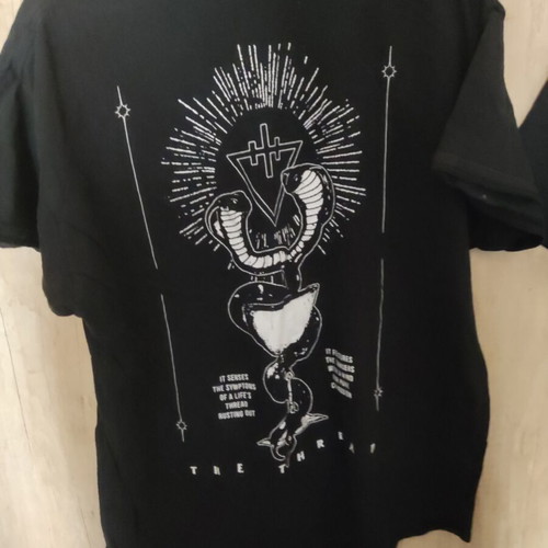 The Devil Wears Prada T-shirt used, size XL, black