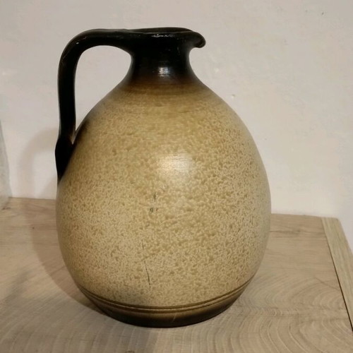 Handmade vase like new, height 18cm