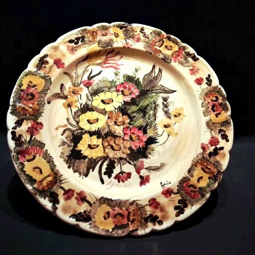 Vintage floral κεραμικό πιάτο σαν καινούργιο, χειροποίητη ελληνική λαϊκή τέχνη