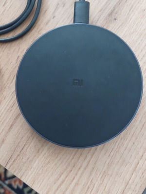 Xiaomi wireless charger like new