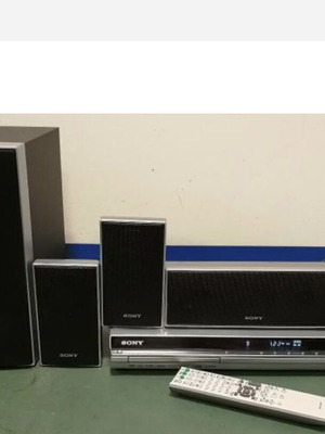 Sony DVD Home Theatre System DAV-DZ231 with S-Master amplifier