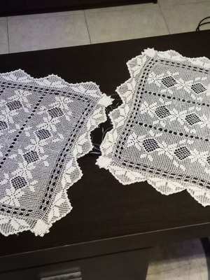 Handmade crochet table linens set of 2 like new