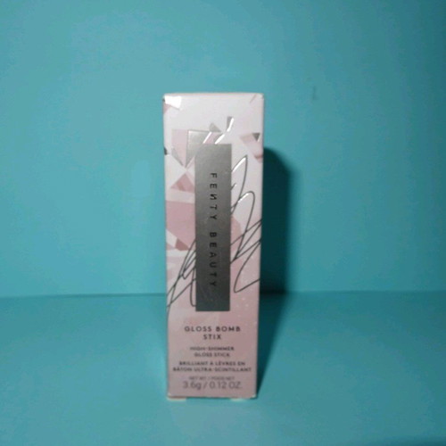 FENTY BEAUTY Gloss Bomb Stix 07 How many Carats like new