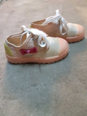 Πάνινα παπούτσια νούμερο 23 ροζ καινούργια για κορίτσια