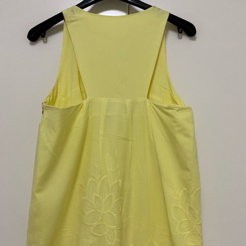 Queen Fashion dress new, yellow, size S