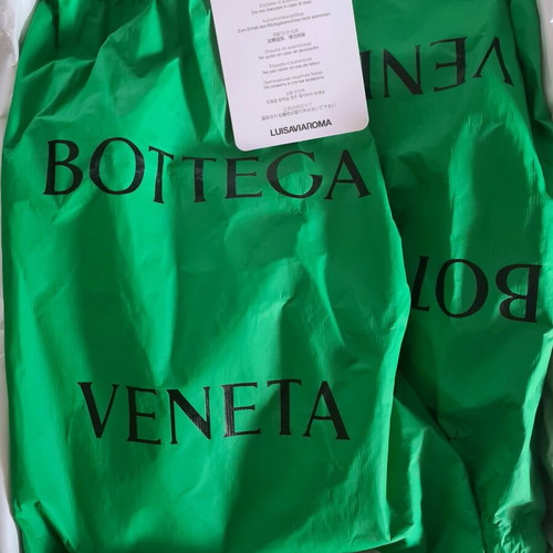 Bottega Veneta rubber puddle boots like new, size 42, black