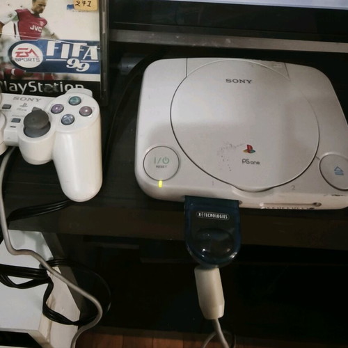 FIFA 99 PlayStation 1 slim used, complete with CD and manual