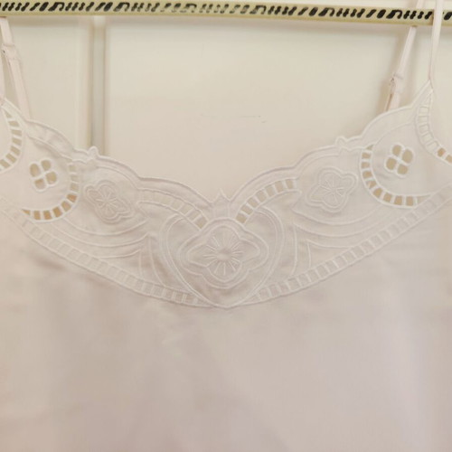 H&M camisole satin cream top with embroidery XL like new
