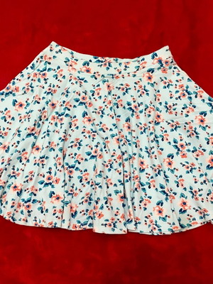 tally weijl woman's floral skirt size xs