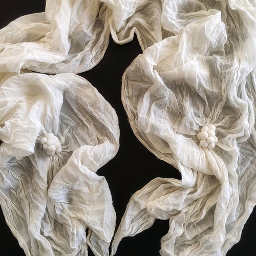 Coquette Sisley scarf ecru like new with shirred details