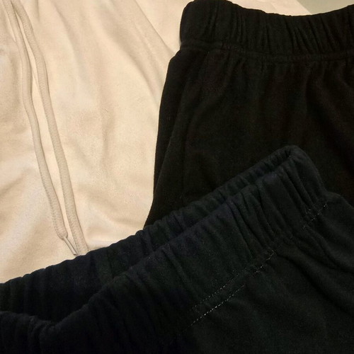 Velour women's shorts like new, set of 3 pieces