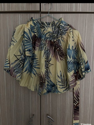 Shorts medium size, multicolored