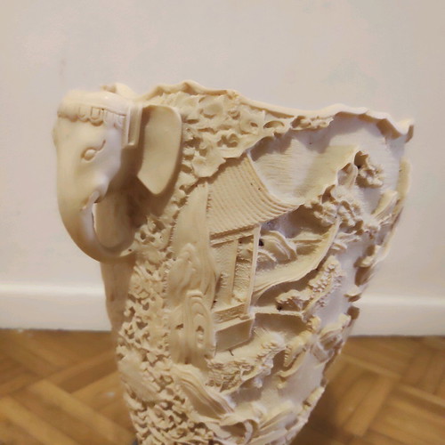 Alabaster decorative antique like new with Chinese carvings