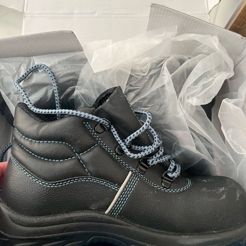 Bluefox High S2 Lemaitre Securite Safety Shoes like new