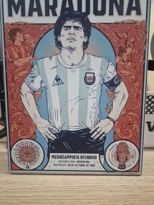 Maradona legend like new, ideal gift for fans, 13×18cm